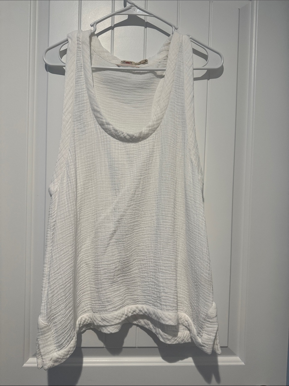 Faherty White Textured Scoop Neck Tank